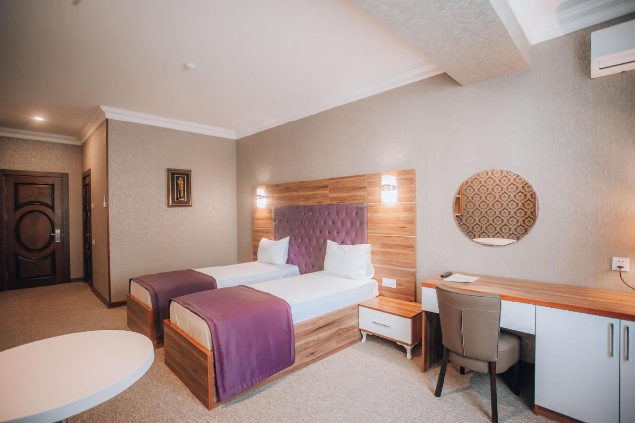 Royal Sapphire Hotel Baku Extérieur photo