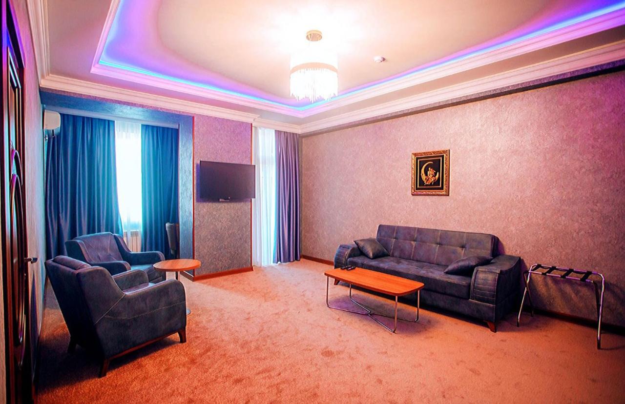 Royal Sapphire Hotel Baku Extérieur photo