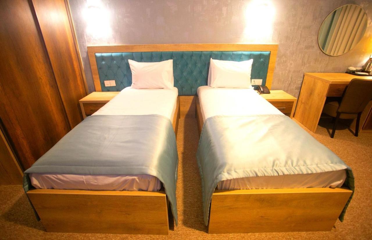 Royal Sapphire Hotel Baku Extérieur photo